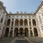Il Nido Blu Di Palazzo Saluzzo דירה *