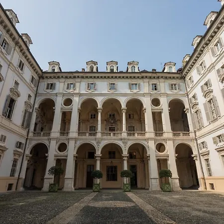 Il Nido Blu Di Palazzo Saluzzo Apartmán *