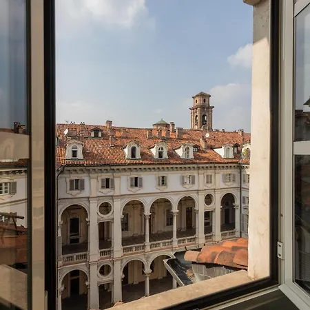 Il Nido Blu Di Palazzo Saluzzo
