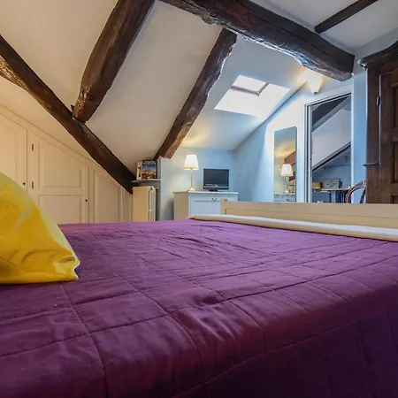 Il Nido Blu Di Palazzo Saluzzo Apartmán