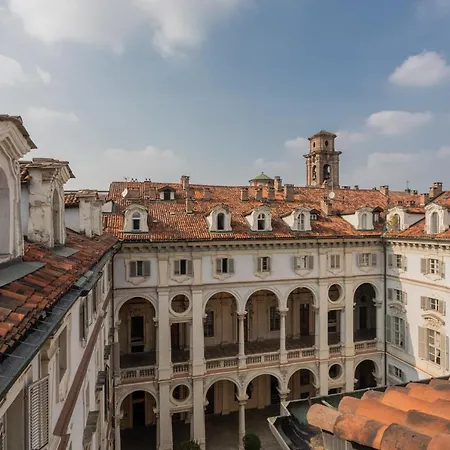 Il Nido Blu Di Palazzo Saluzzo Apartmán