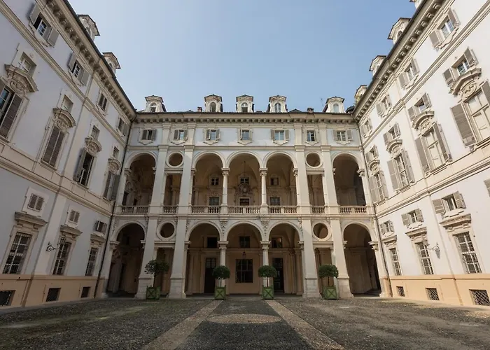 Il Nido Blu Di Palazzo Saluzzo Appartamento *